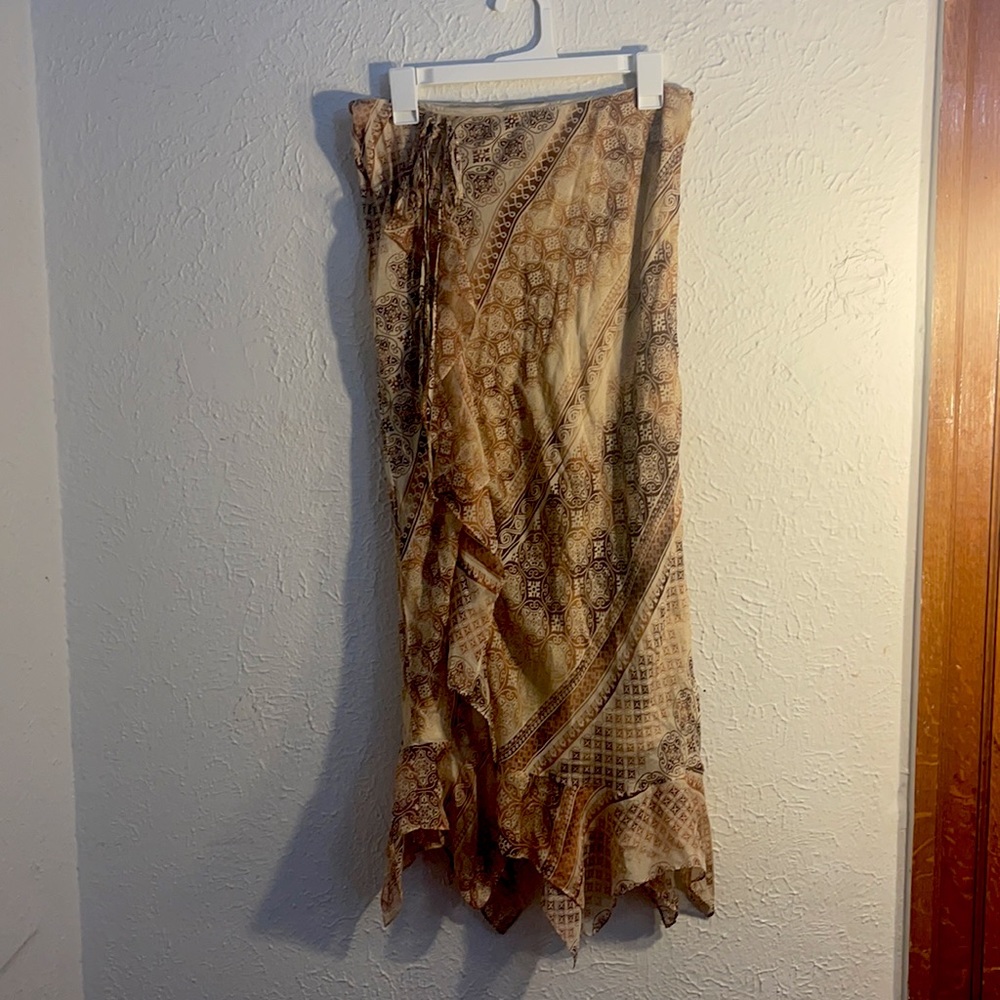 Mid length Skirt